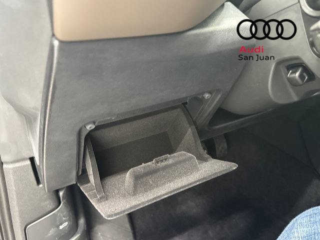 Used 2025 Audi Q5 Premium image 26