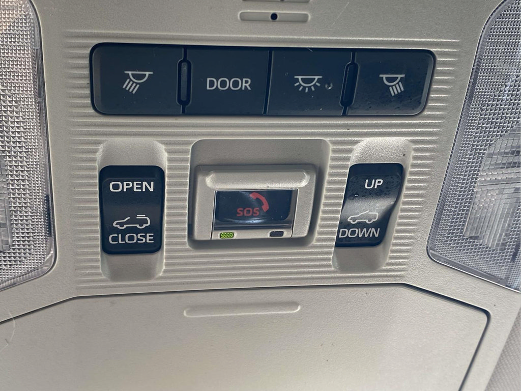 Used 2023 Toyota RAV4 XLE w/ Convenience Package FWD image 33