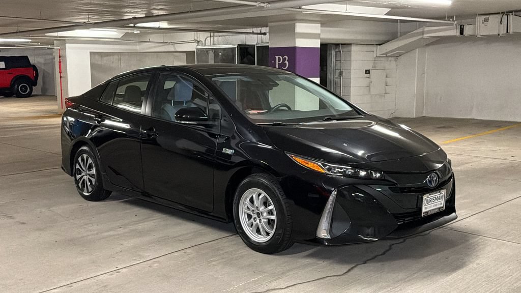 Used 2022 Toyota Prius Prime LE