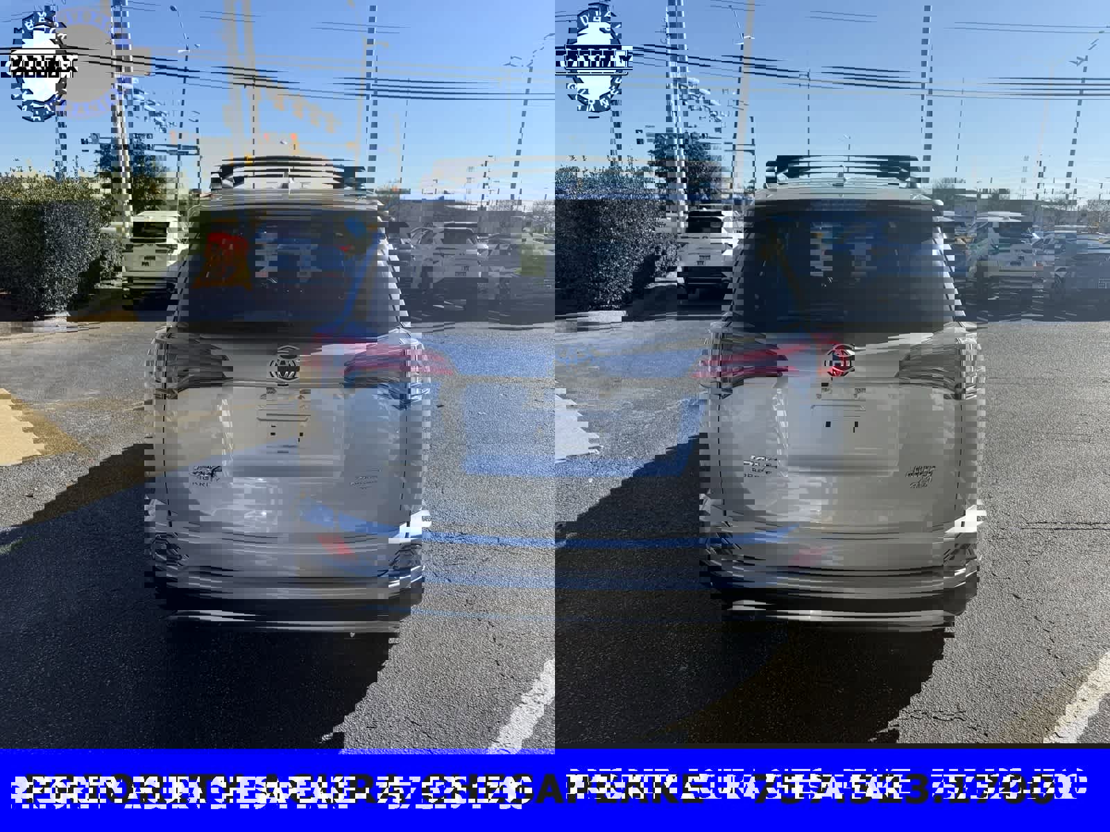 Used 2018 Toyota RAV4 Limited w/ All Weather Liner Package image 4