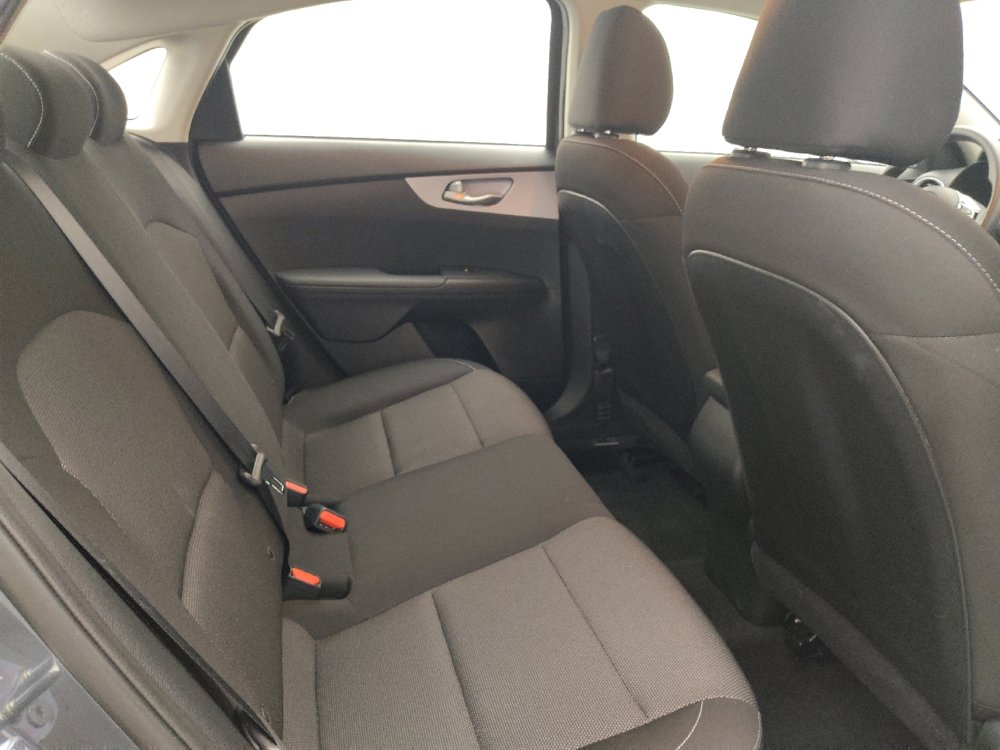 Used 2024 Kia Forte LX image 19