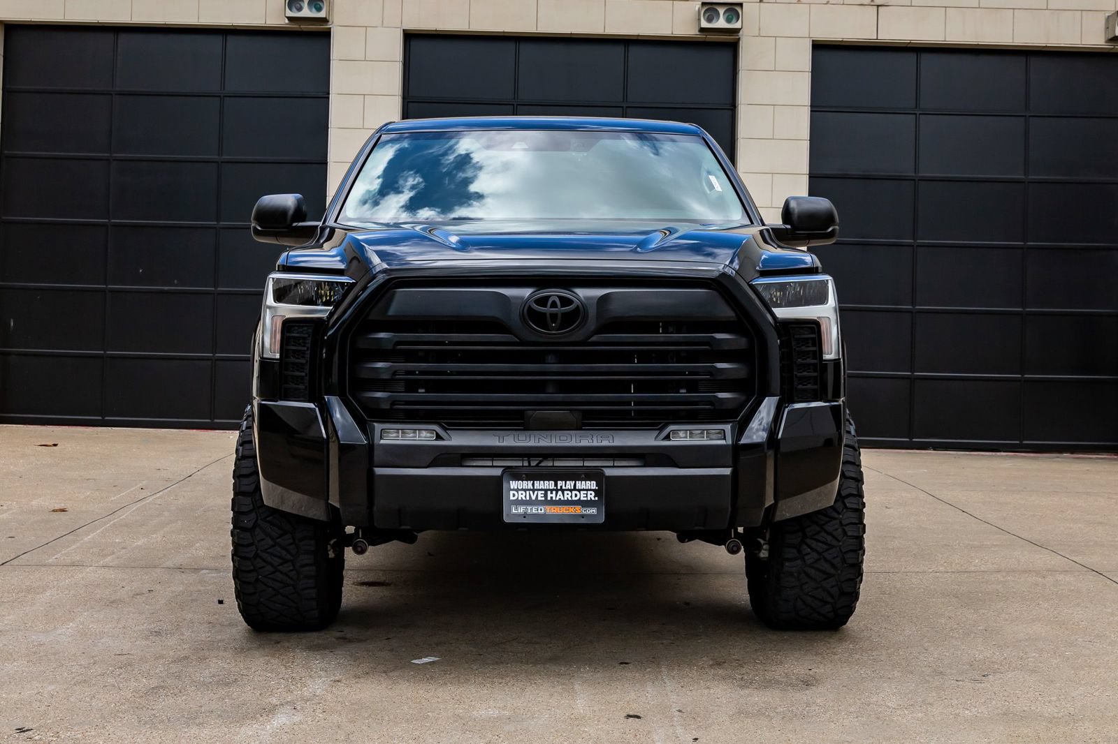 Used 2024 Toyota Tundra SR5 w/ SR5 Premium Package AWD/4WD video 2