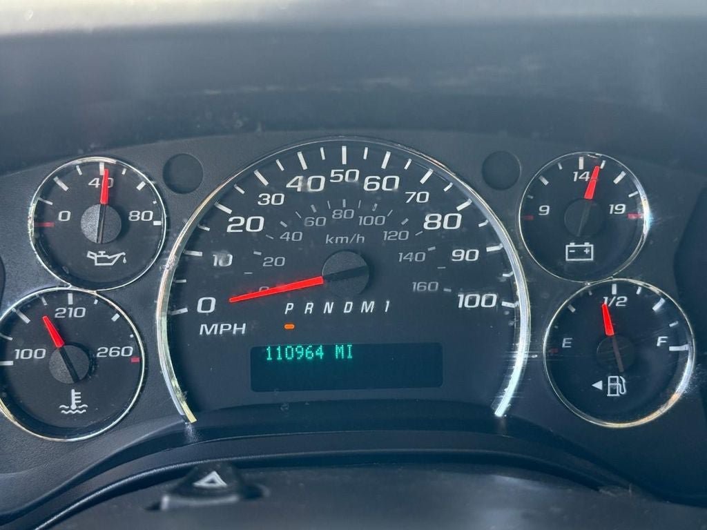 Used 2017 GMC Savana 2500 RWD image 16
