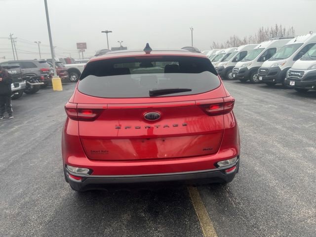 Used 2022 Kia Sportage Nightfall Edition image 4