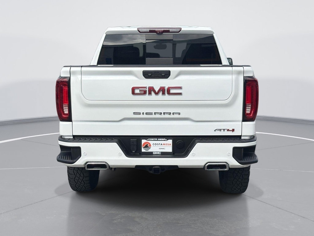 Used 2024 GMC Sierra 1500 AT4 w/ Technology Package AWD/4WD image 4
