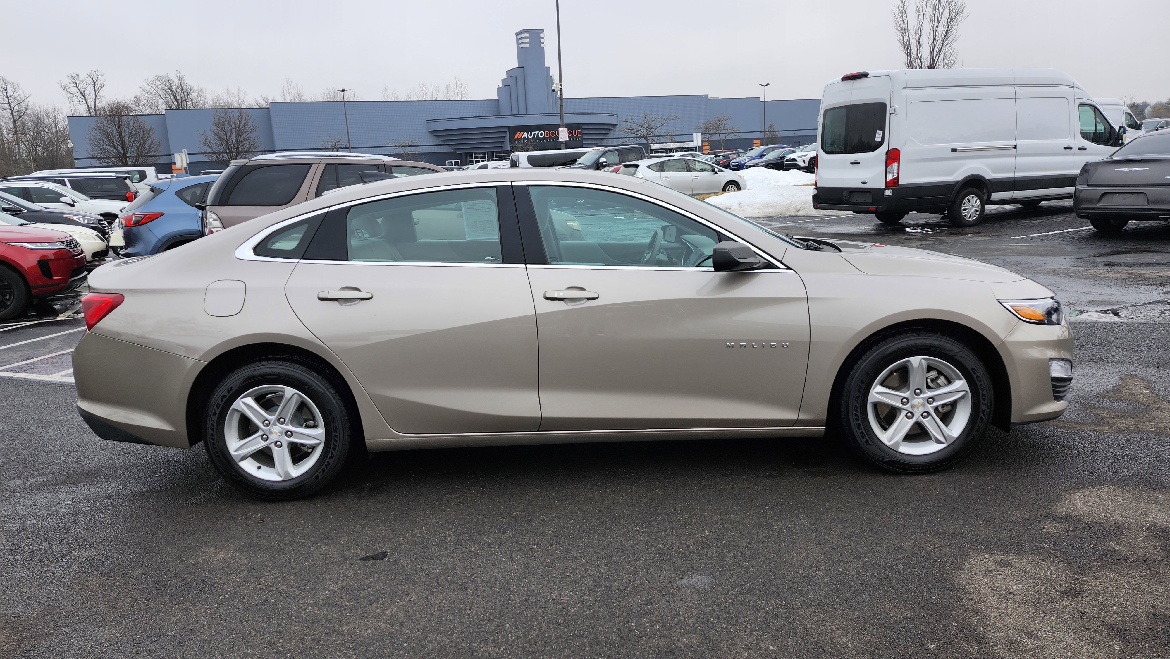 Used 2023 Chevrolet Malibu LS image 17