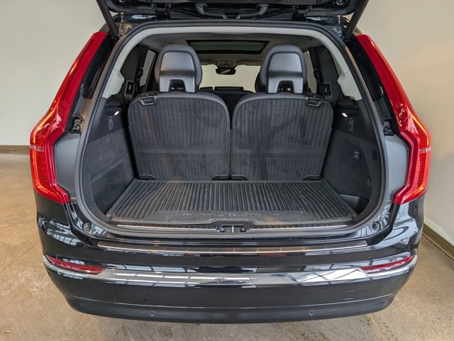 Used 2024 Volvo XC90 B6 Plus w/ Protection Package Premier image 4
