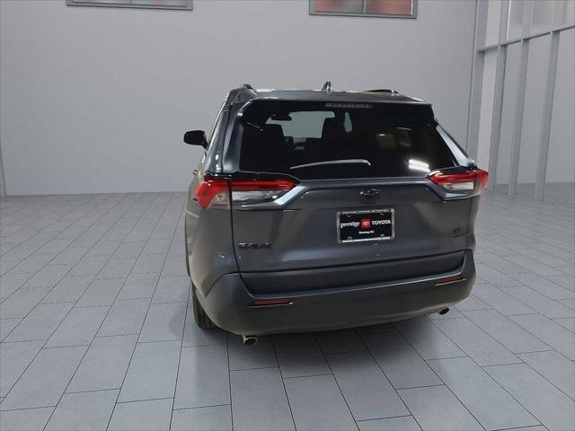 Certified 2020 Toyota RAV4 LE w/ All Weather Liner Package AWD/4WD image 7