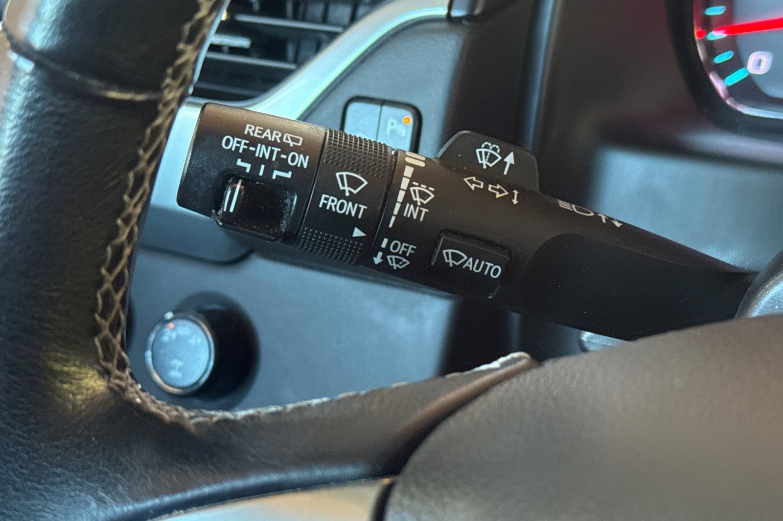 Used 2020 Chevrolet Tahoe LT AWD/4WD image 35