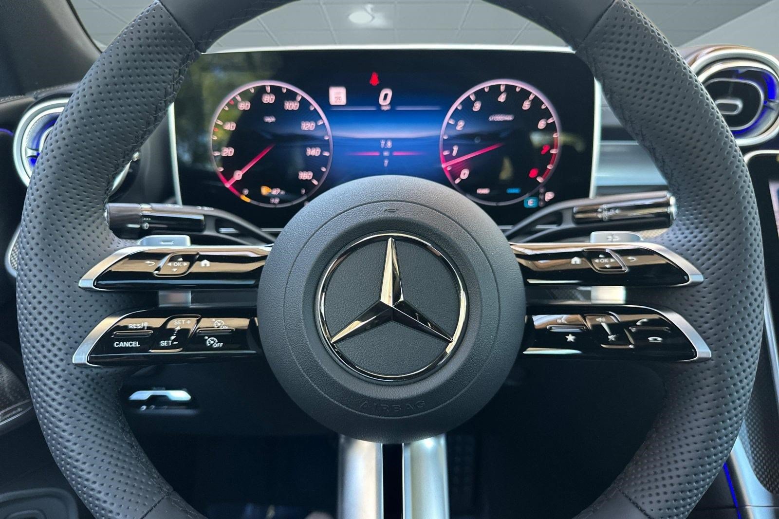 New 2026 Mercedes-Benz CLE 300 4MATIC Coupe image 11