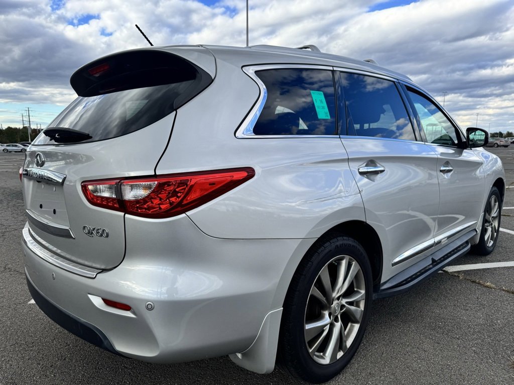 Used 2014 INFINITI QX60 AWD w/ Deluxe Touring Package image 4