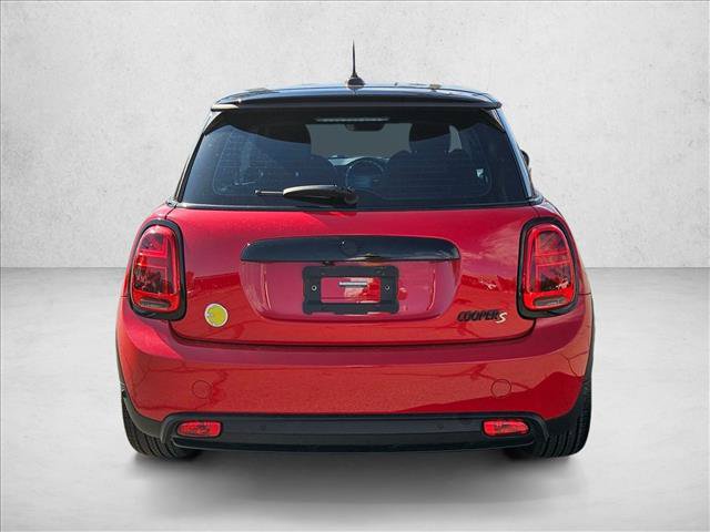 Used 2024 MINI Cooper SE FWD image 6