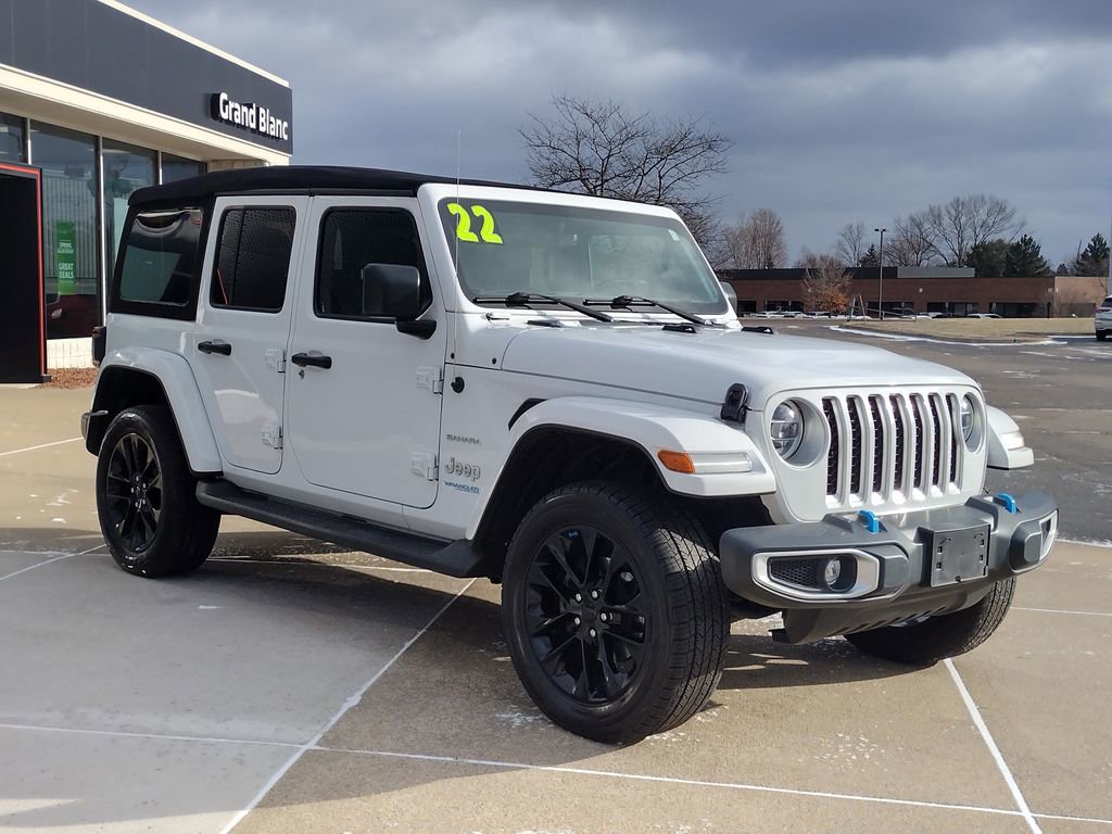 Used 2022 Jeep Wrangler Unlimited Sahara w/ Cold Weather Group image 15