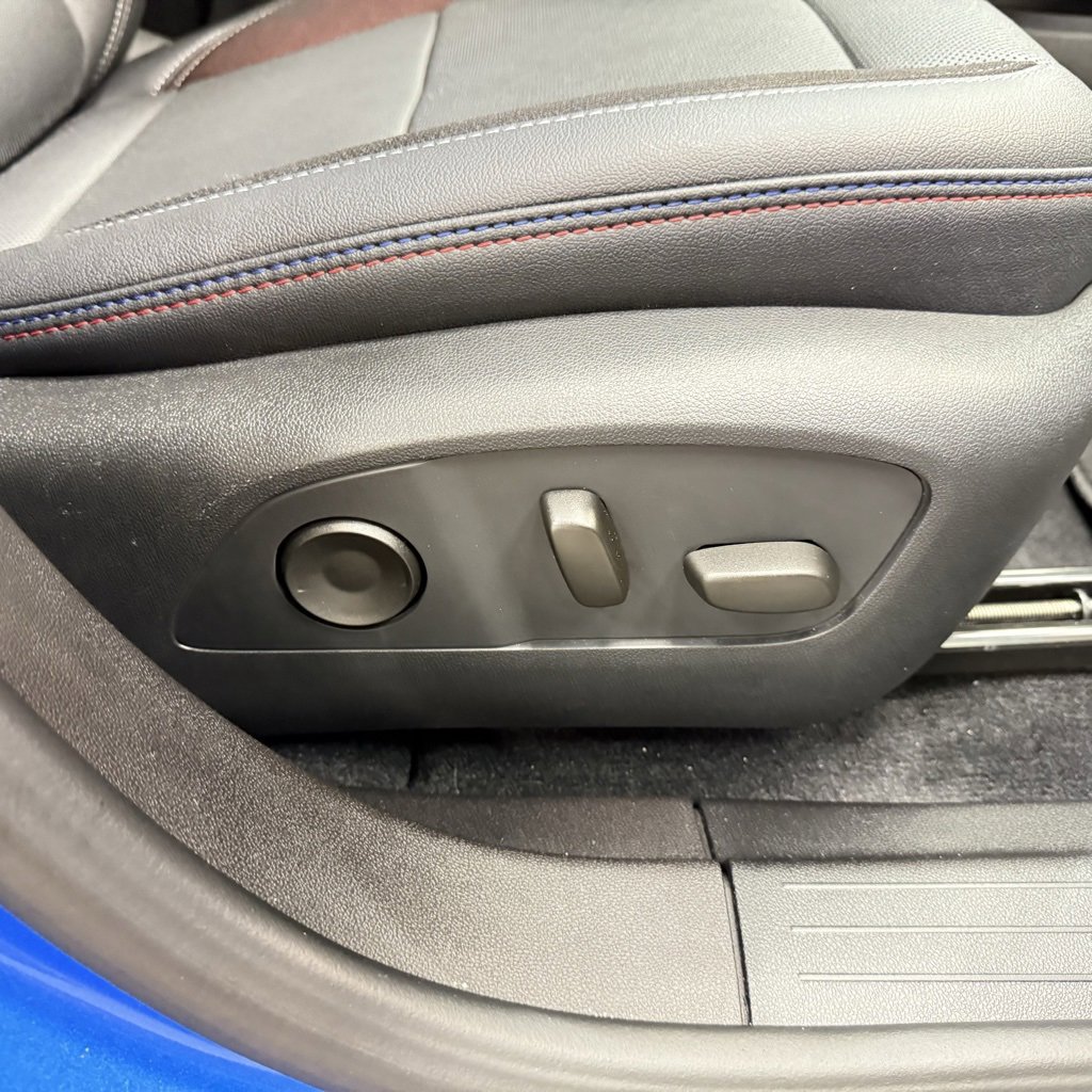 New 2025 Chevrolet Equinox EV RS w/ Active Safety Package 3 image 16