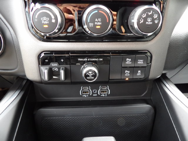 New 2026 RAM 1500 Big Horn AWD/4WD image 28