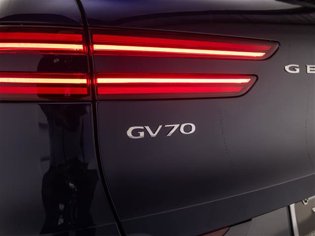 New 2026 Genesis GV70 2.5T Advanced image 13