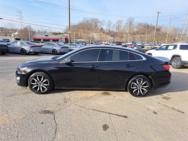 Used 2024 Chevrolet Malibu RS image 2