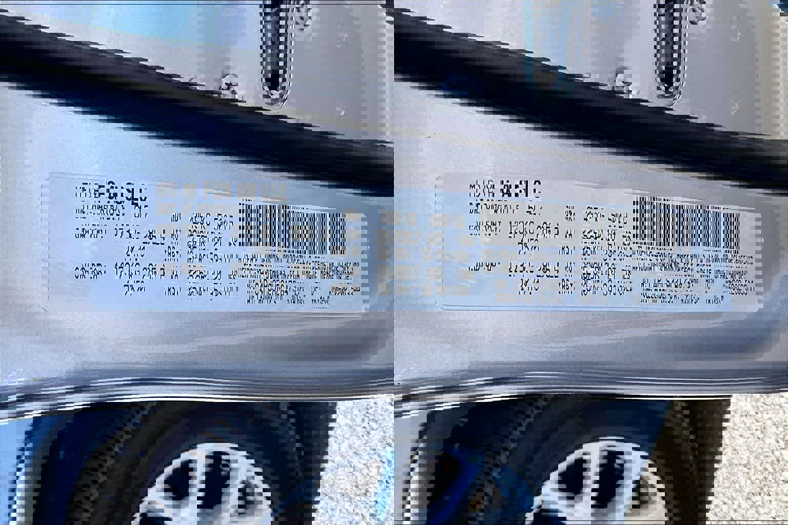 Used 2017 Jeep Cherokee Latitude w/ Comfort/Convenience Group image 21