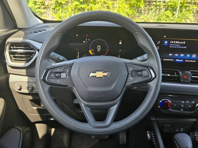 Used 2025 Chevrolet TrailBlazer LT AWD/4WD image 22