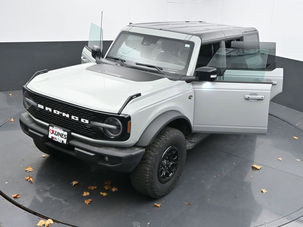 Used 2021 Ford Bronco Wildtrak image 65