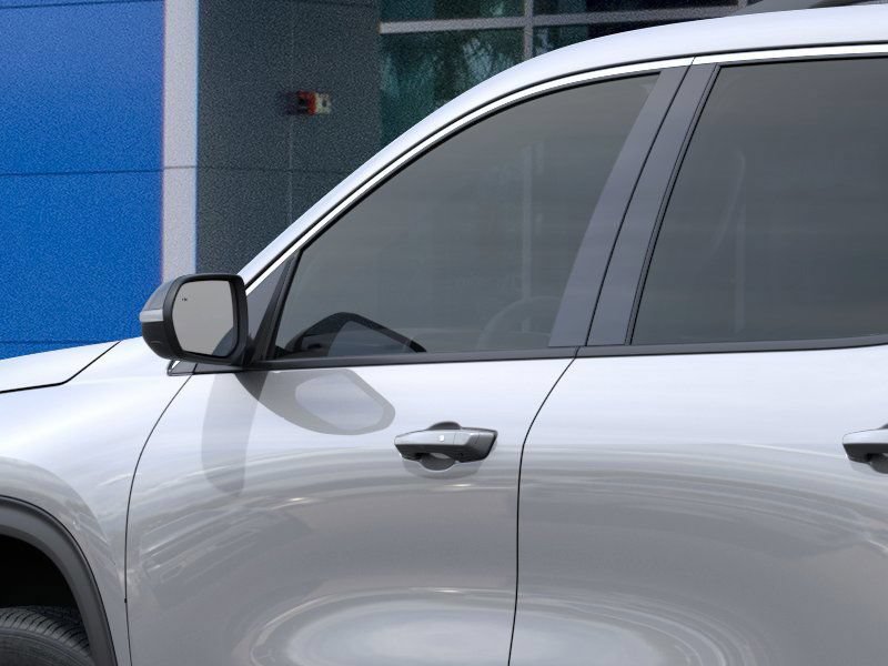 Certified 2026 Chevrolet Traverse LT FWD image 12