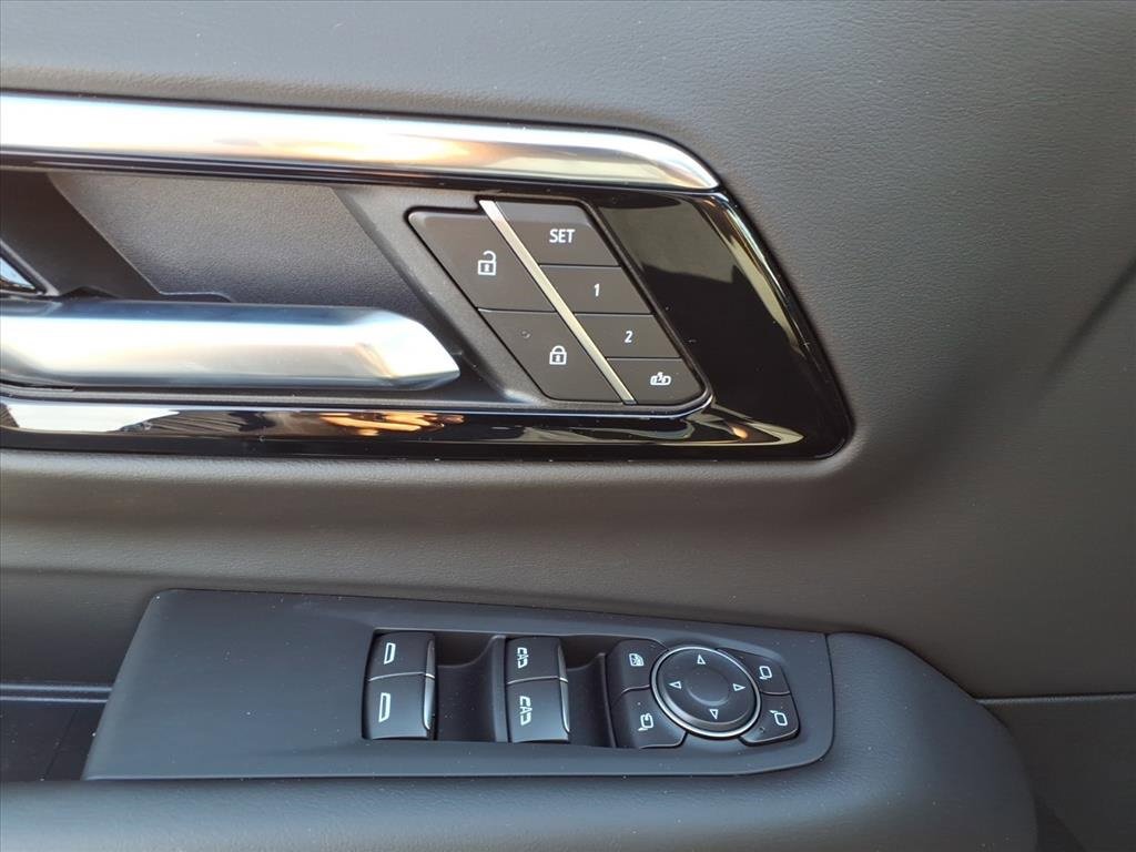 New 2026 Chevrolet Suburban Premier w/ Sun And Tow Package image 10