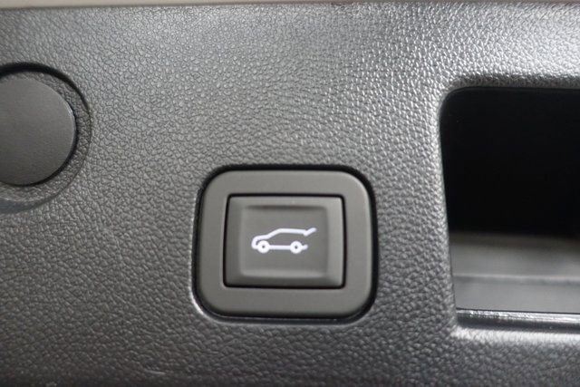 New 2026 Chevrolet Equinox LT w/ Convenience Package II image 21