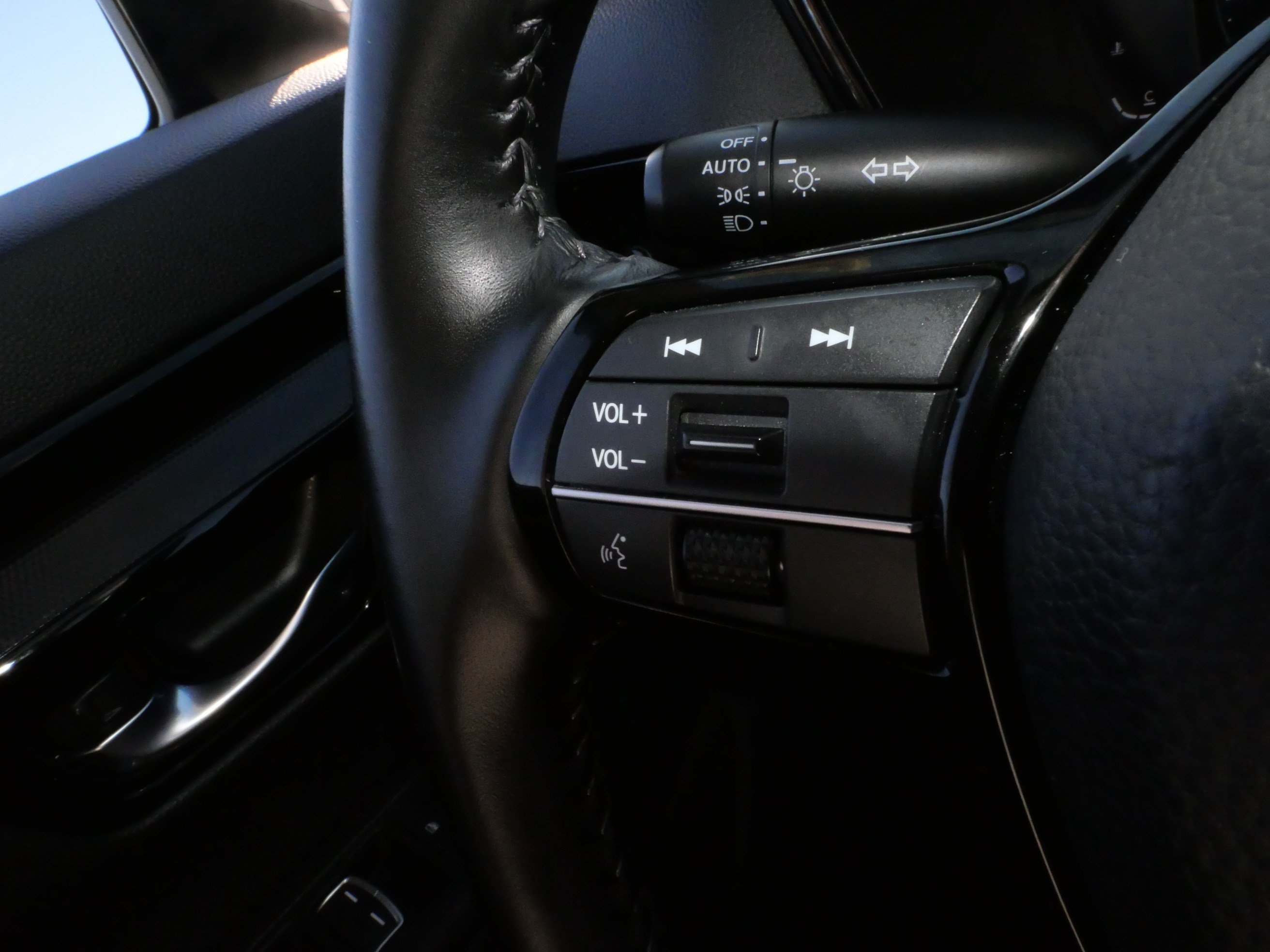 Certified 2026 Honda CR-V EX-L image 30