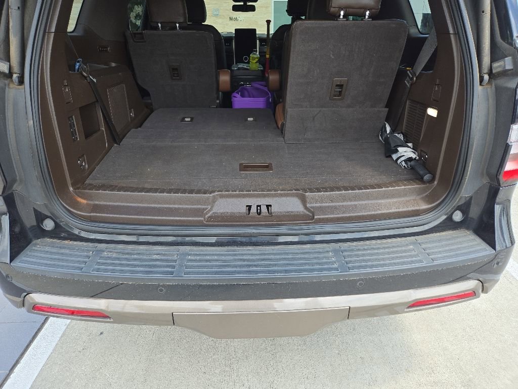 Used 2023 Ford Expedition King Ranch AWD/4WD image 7