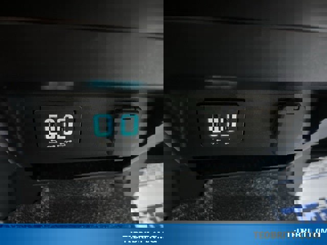 Used 2022 Ford F250 XL w/ Power Equipment Group image 32