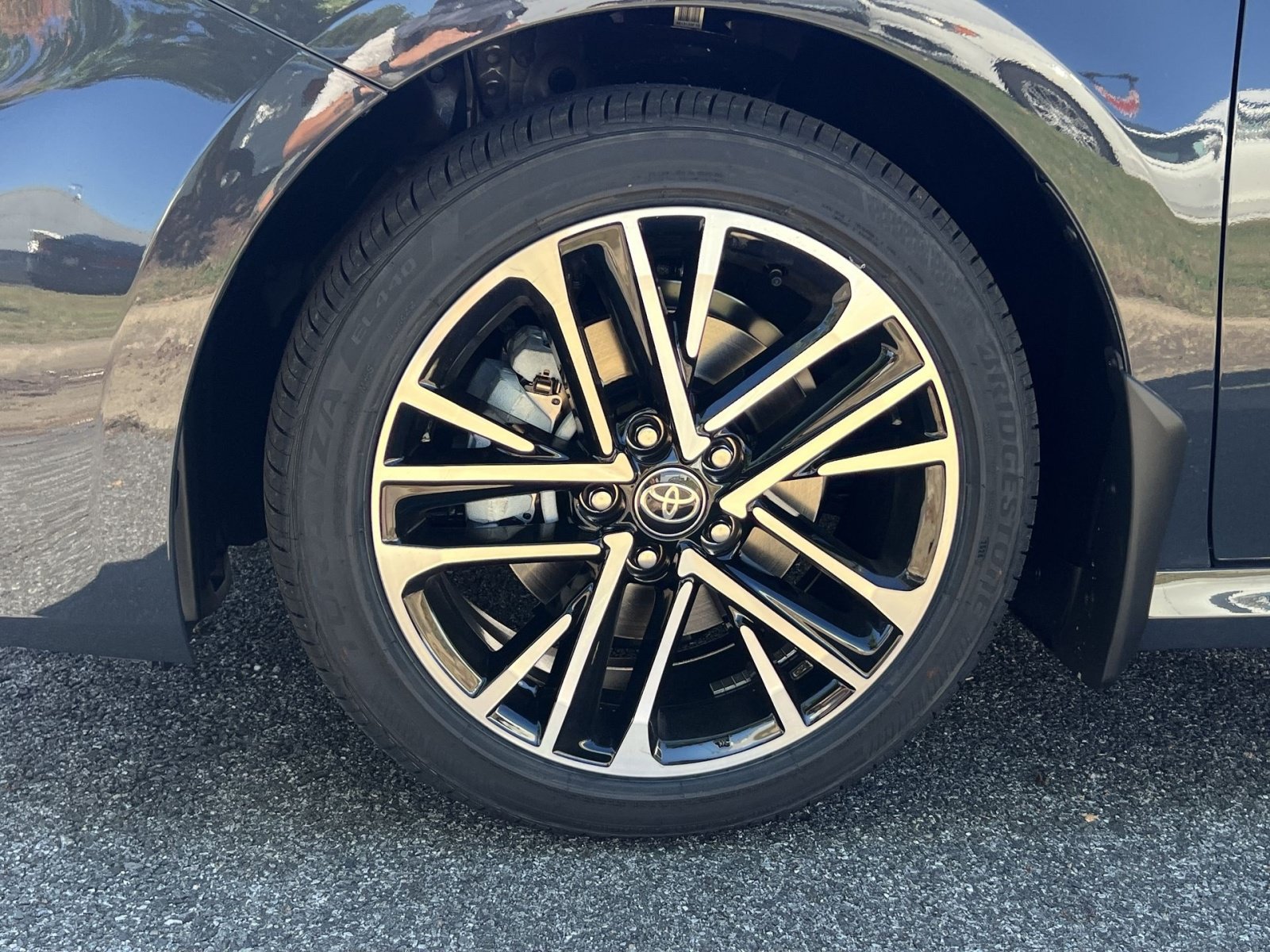 New 2026 Toyota Camry XLE AWD/4WD image 5