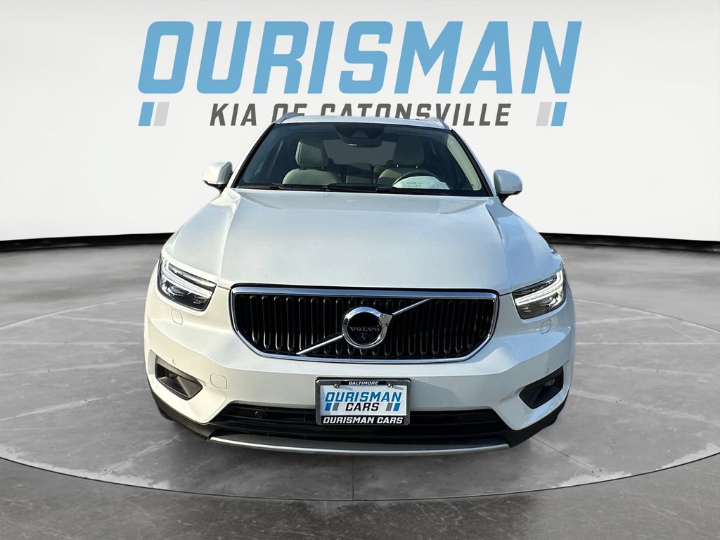 Used 2021 Volvo XC40 T5 Momentum w/ Premium Package AWD/4WD image 8