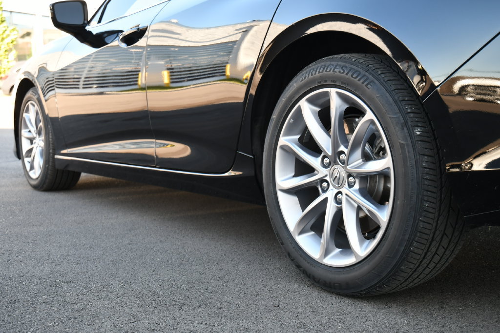 Used 2023 Acura TLX FWD image 13