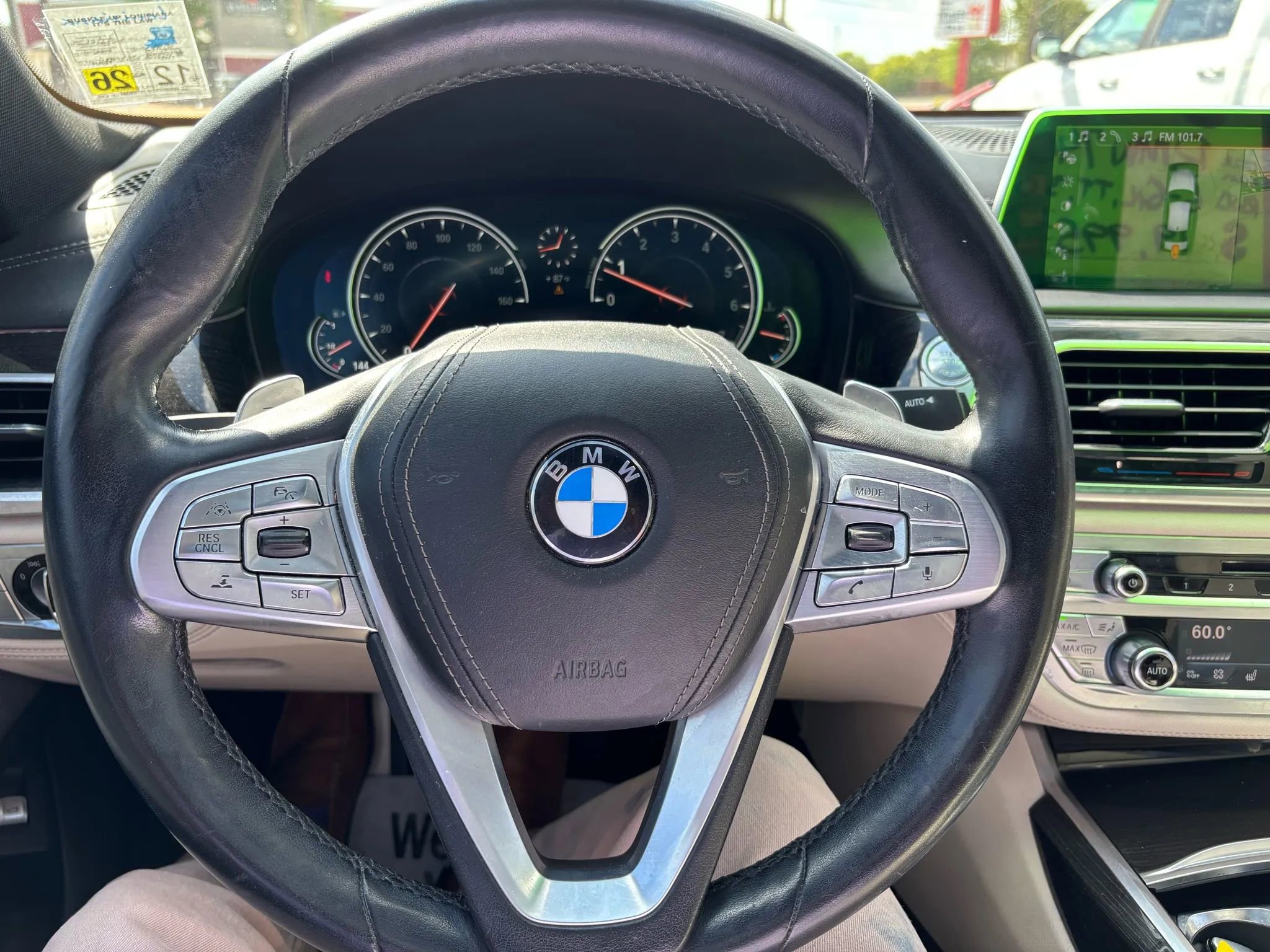 Used 2016 BMW 740i image 8