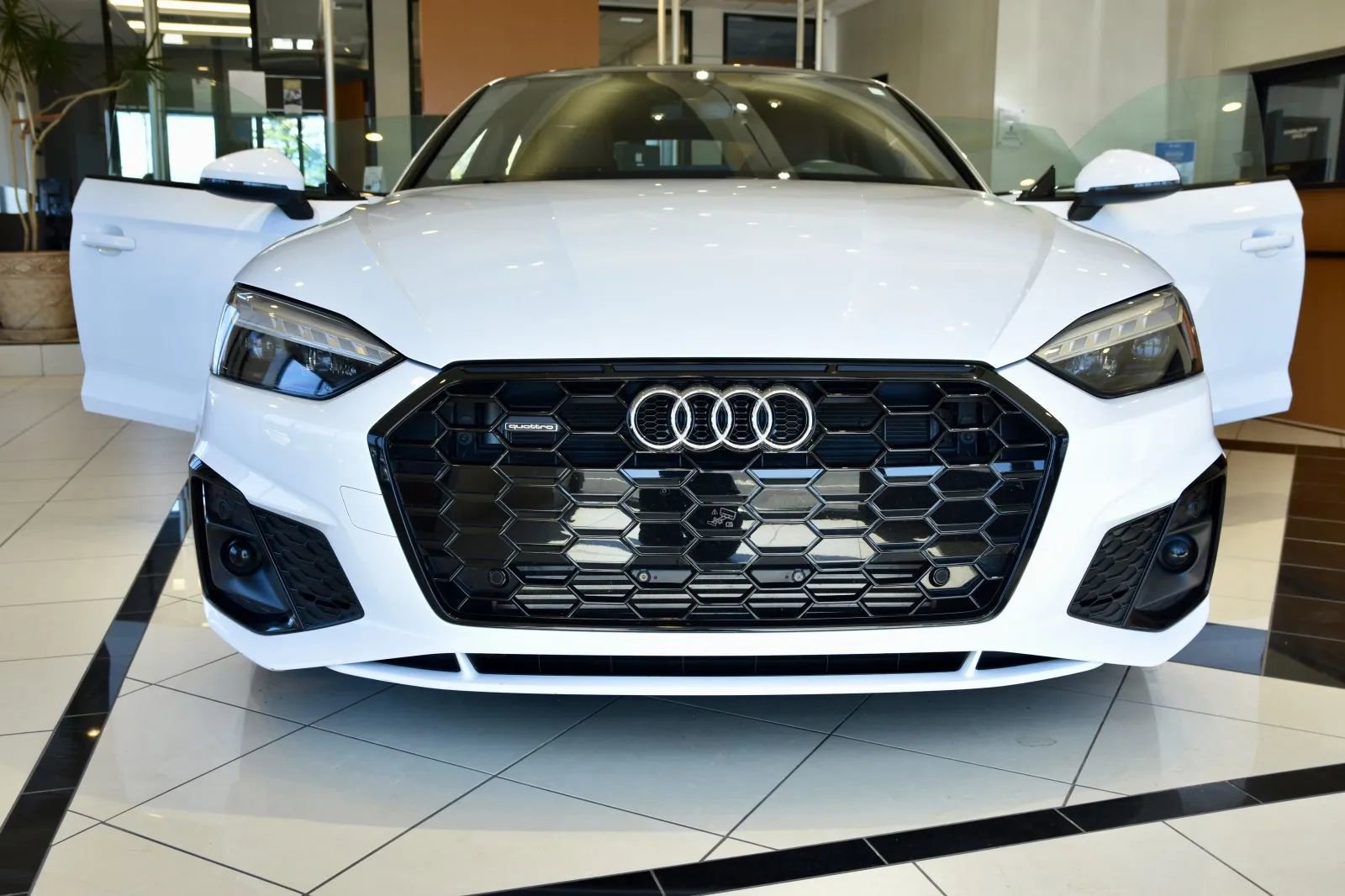 Used 2025 Audi A5 2.0T Premium Plus AWD/4WD image 2