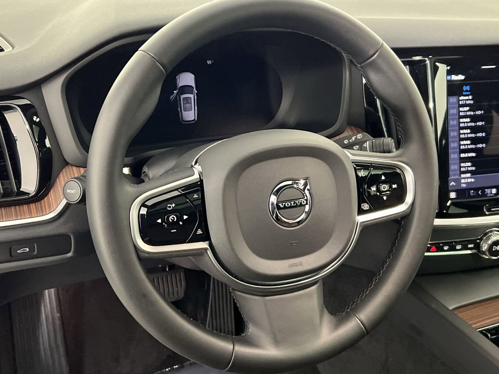 Certified 2025 Volvo V60 B5 Cross Country Plus image 13