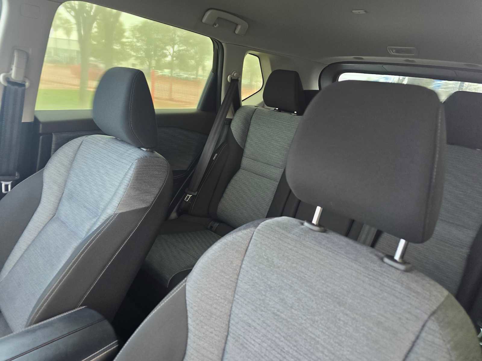 Used 2023 Nissan Rogue SV image 24