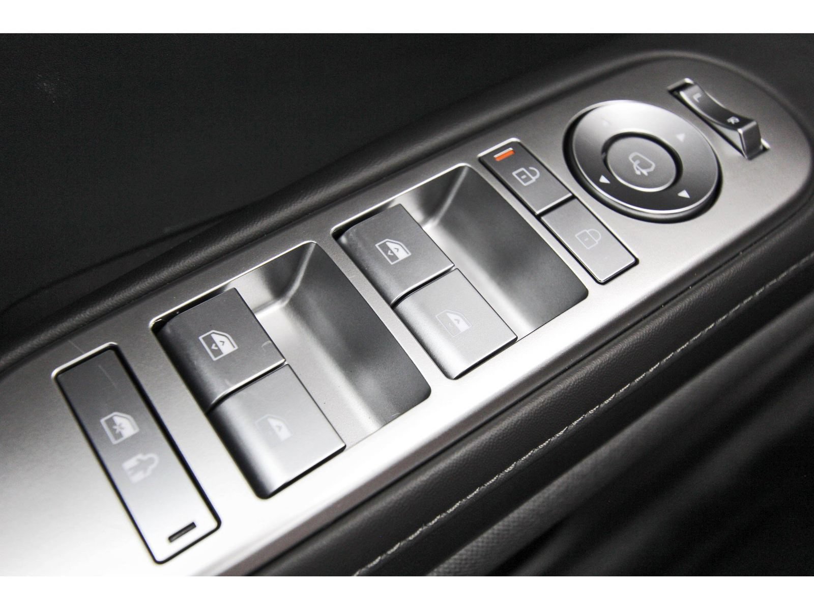 Certified 2026 Hyundai Palisade Calligraphy FWD image 22
