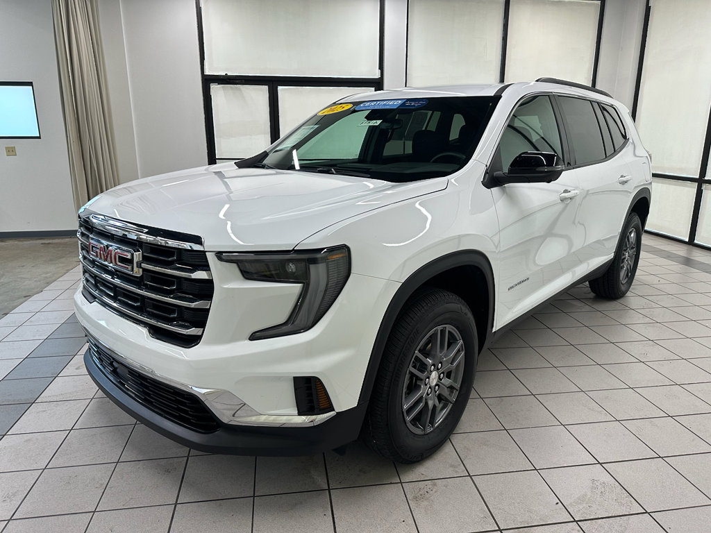 Used 2025 GMC Acadia Elevation image 5