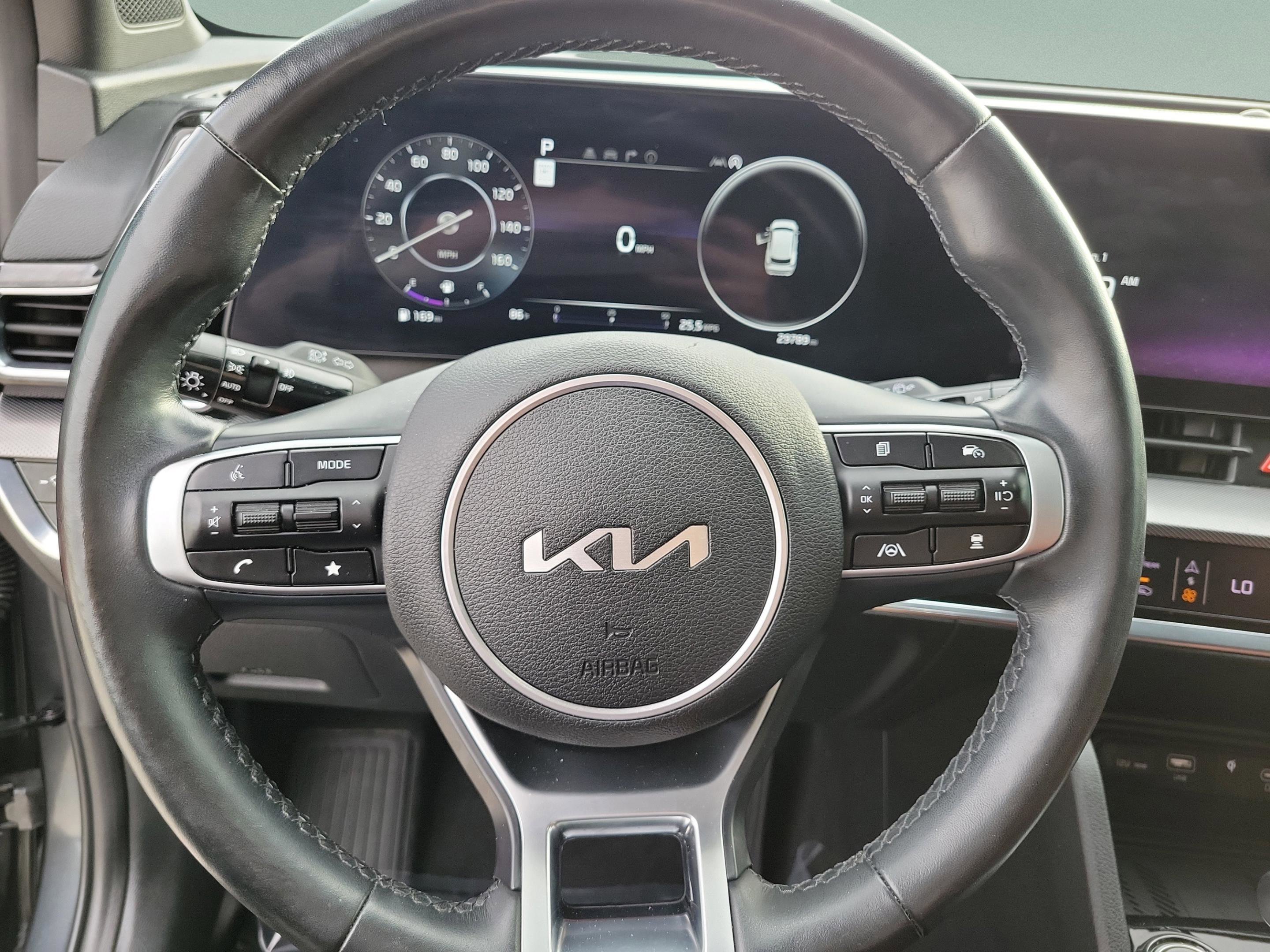 Certified 2023 Kia Sportage SX FWD image 17