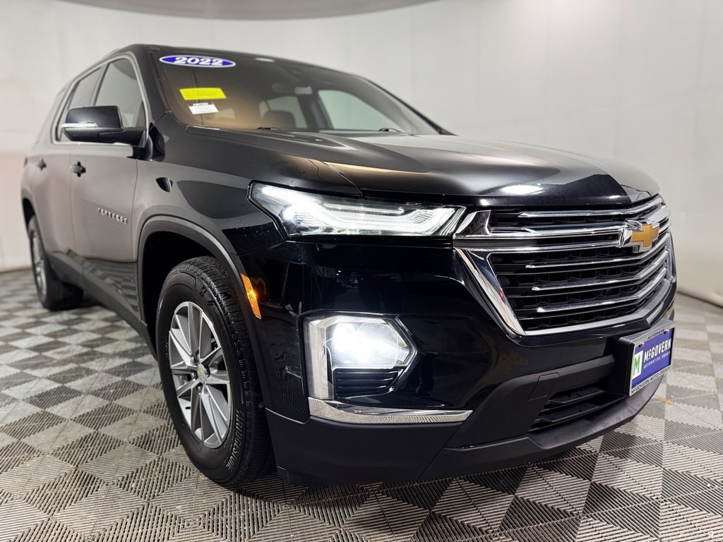 Used 2022 Chevrolet Traverse LT image 9