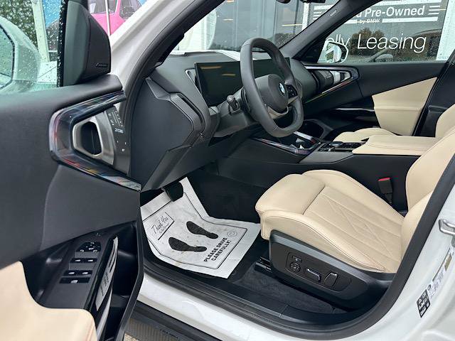 Used 2026 BMW X3 xDrive30i w/ Premium Package AWD/4WD image 14