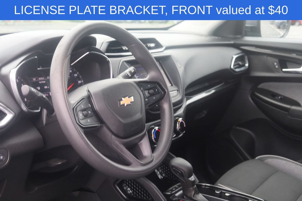 Used 2022 Chevrolet TrailBlazer LT AWD/4WD image 4