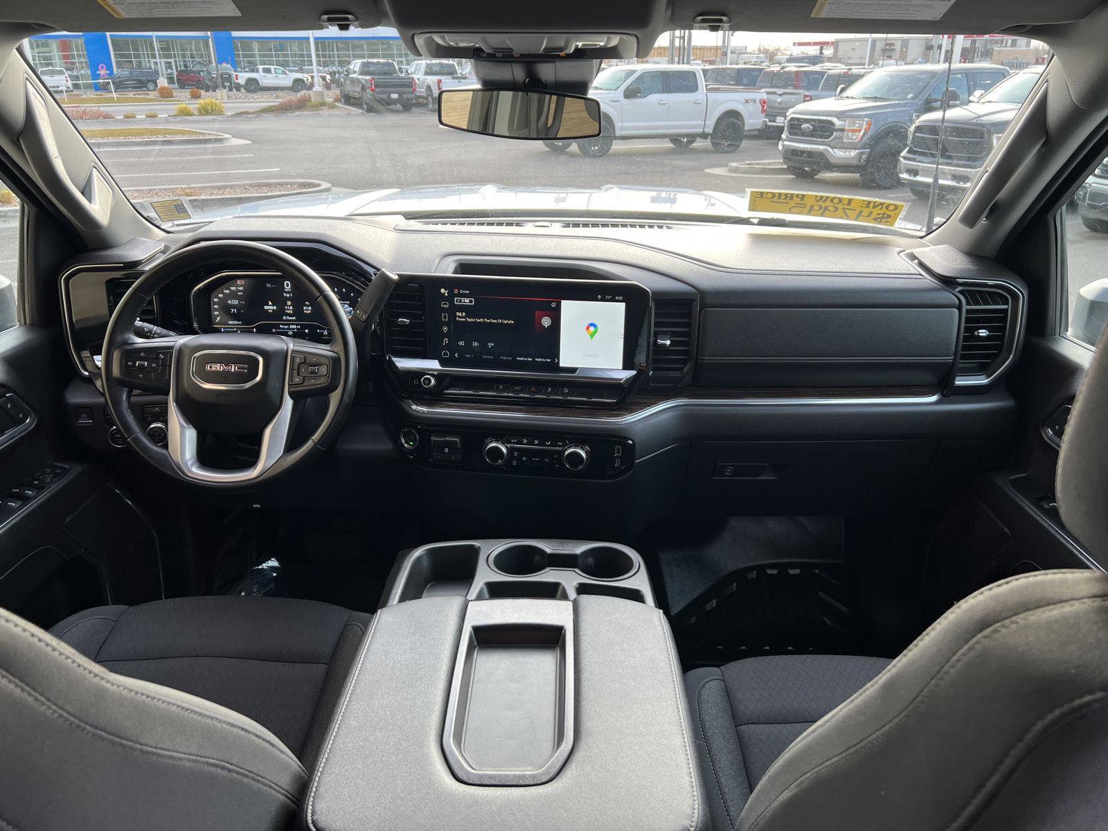 Used 2024 GMC Sierra 2500 SLE image 22