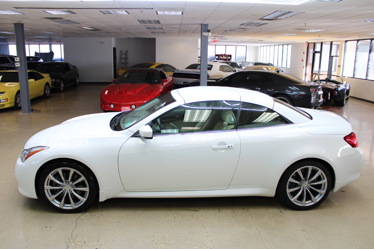 Used 2010 INFINITI G37 Sport w/ Premium Pkg image 22