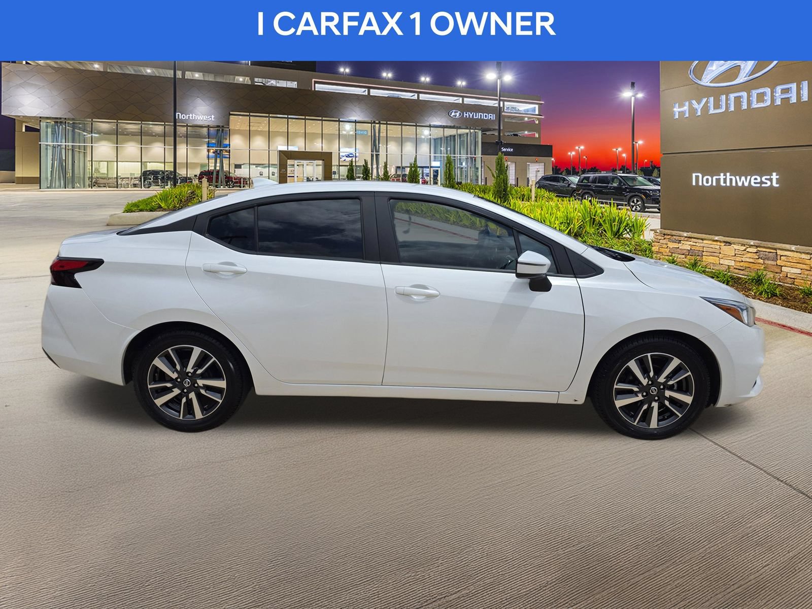 Used 2021 Nissan Versa SV FWD image 6