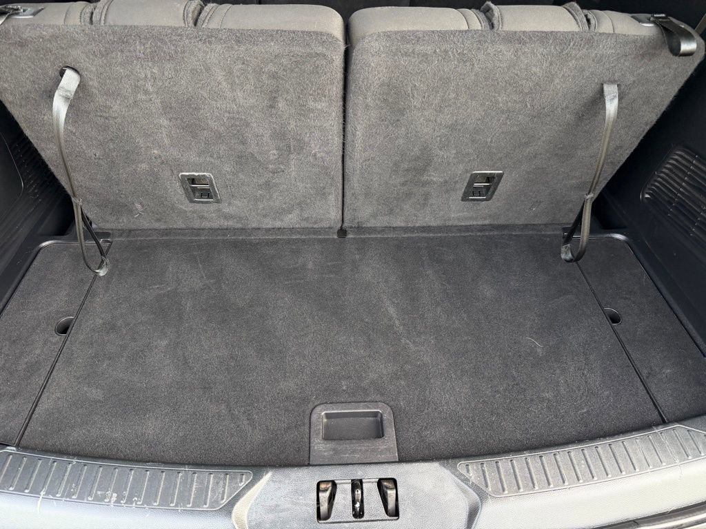 Used 2022 Ford Explorer XLT image 20