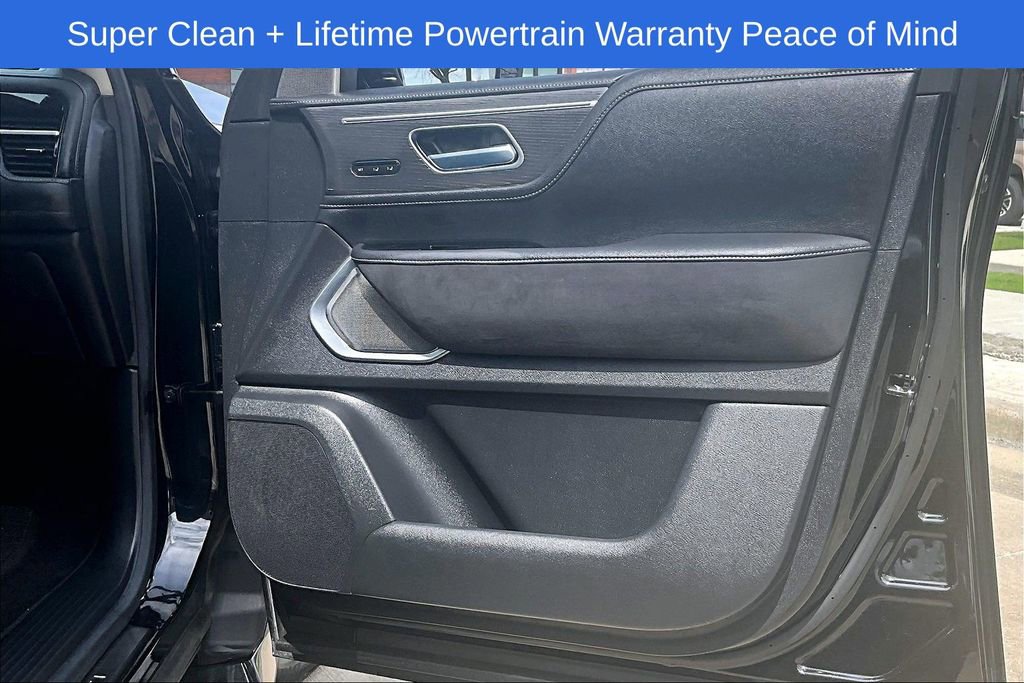 Used 2025 INFINITI QX80 Sensory image 25