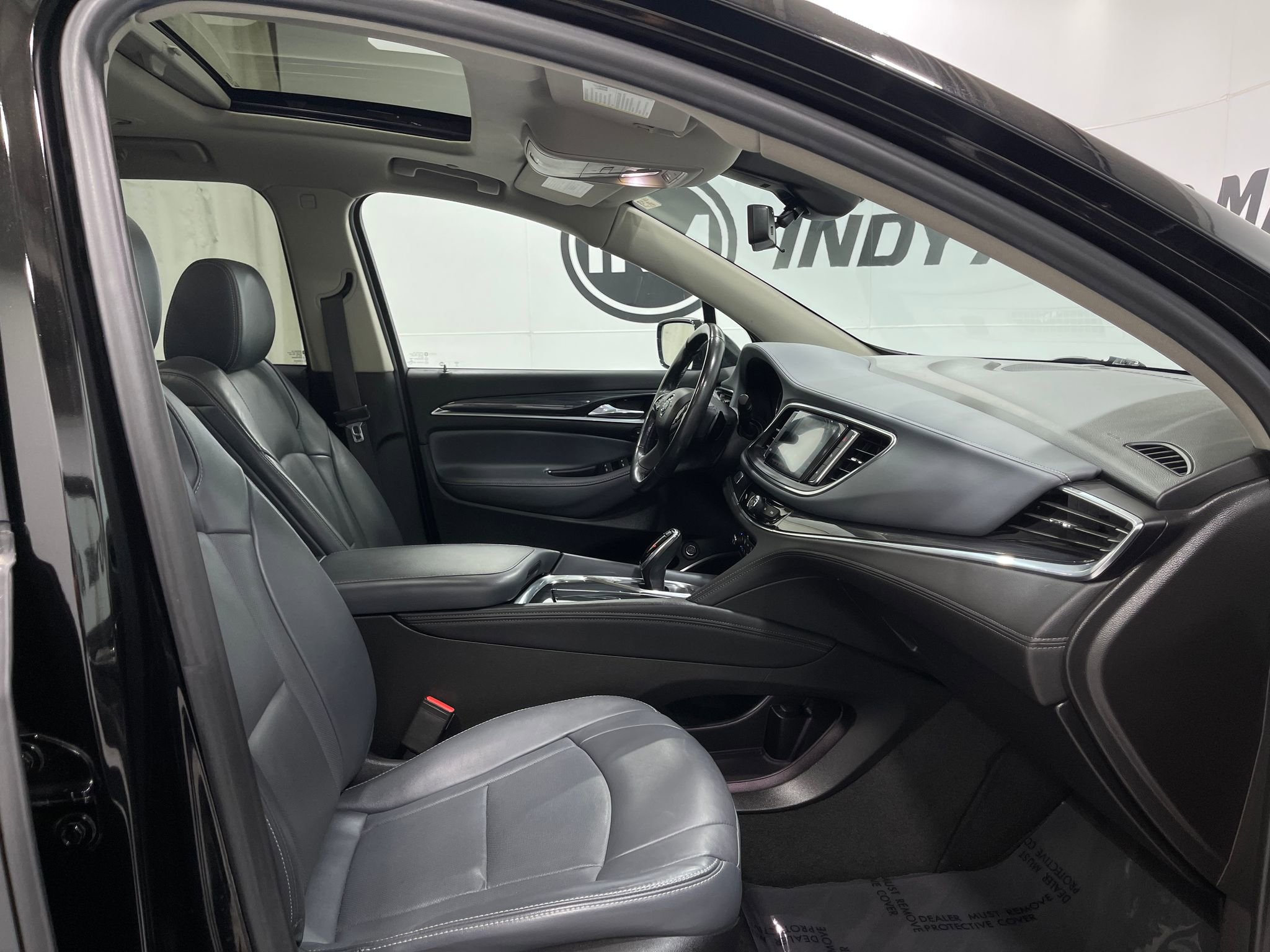 Used 2019 Buick Enclave Premium w/ Experience Buick Package FWD image 36