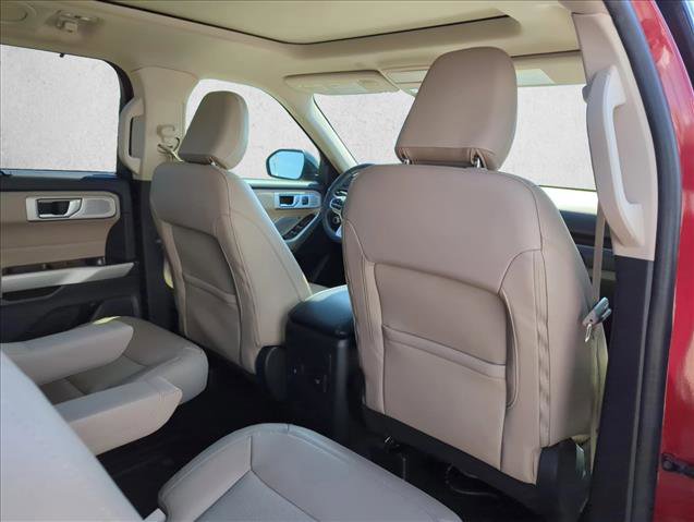 Used 2022 Ford Explorer Limited w/ Limited Technology Package image 21